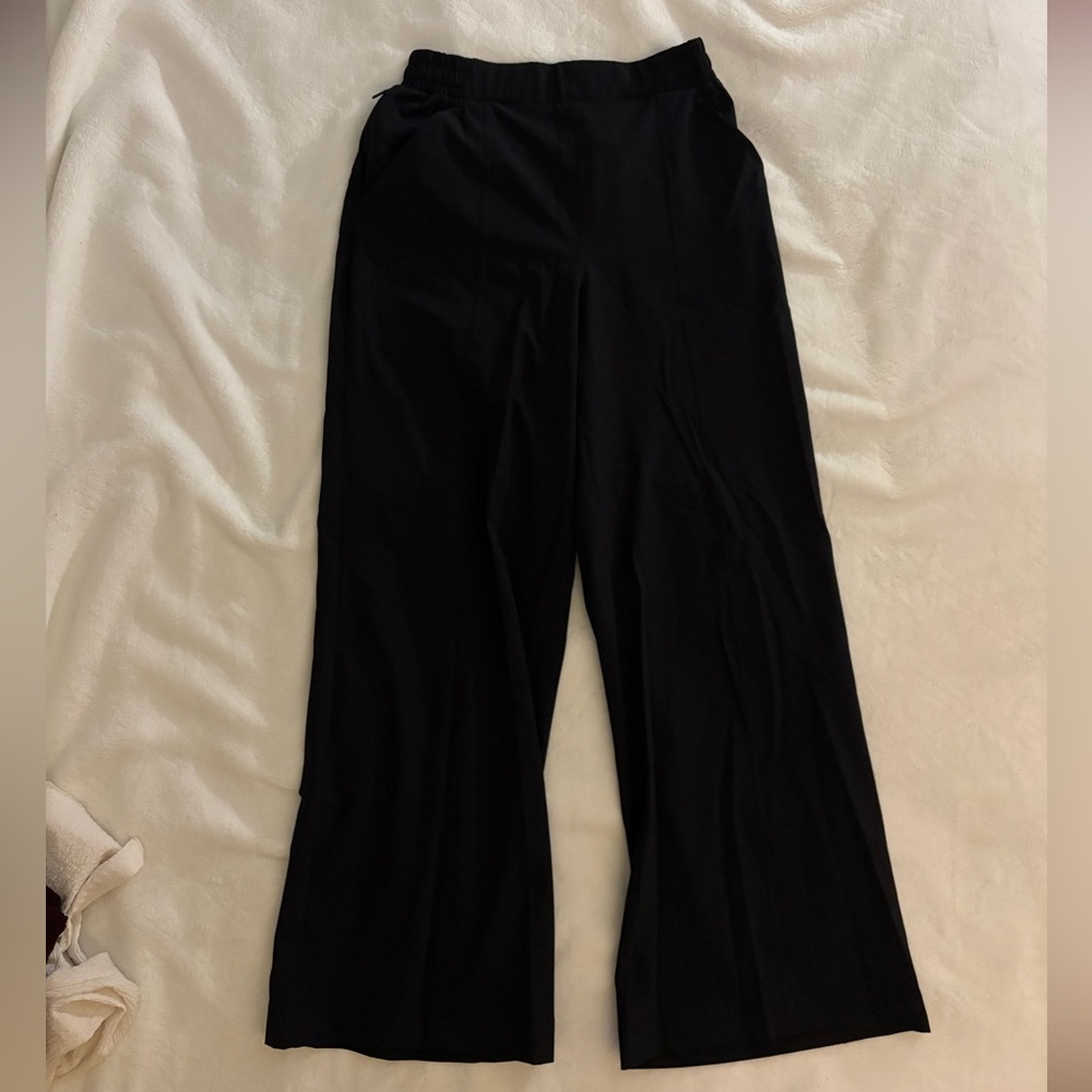 Fabletics Black Wide-Leg Jogger Pants